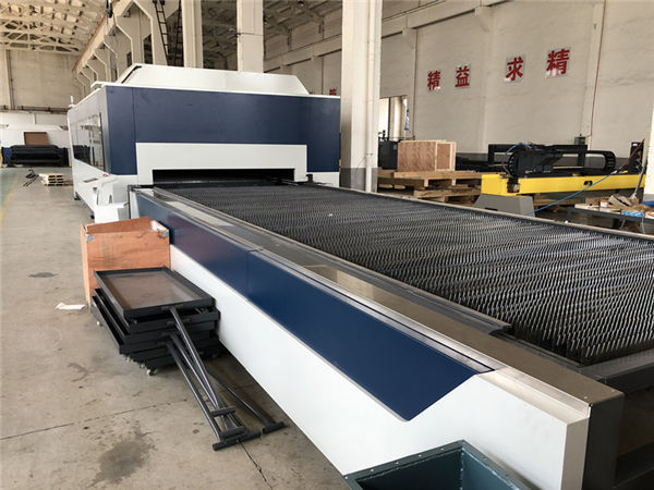 2kw cnc fiber laser cutter, laser cutting ug ukit machine uban sa exchange table